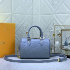 Louis Vuitton Speedy Bags